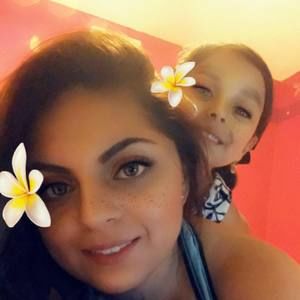 Meet your Posher, Rosario